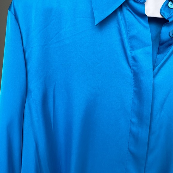 Satin blouse - Picture 2 of 4